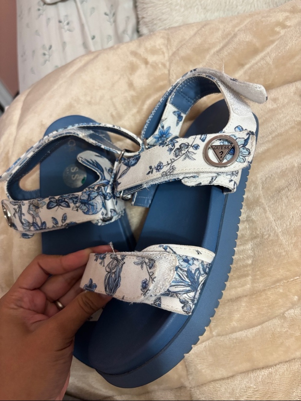 Guess Blue Floral Print Strap Sandals - Picture 3 of 4